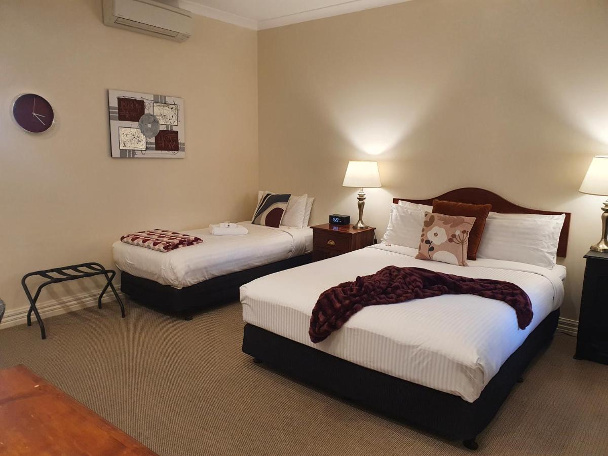 The Lancefield Lodge Lance Field Exteriör bild