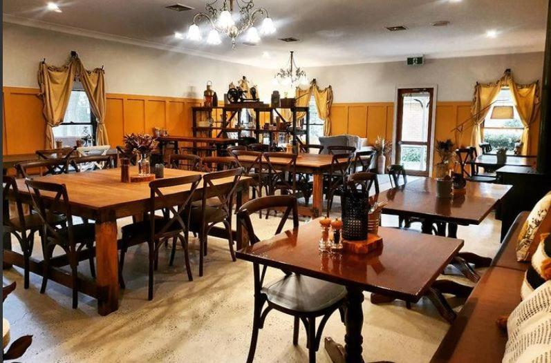 The Lancefield Lodge Lance Field Exteriör bild